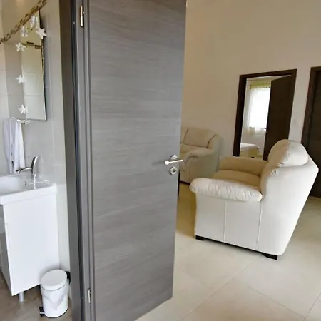 Apartment Klimatisierte In Tar Mit Grill, Garten Und Gemeinschaftlichem Pool *