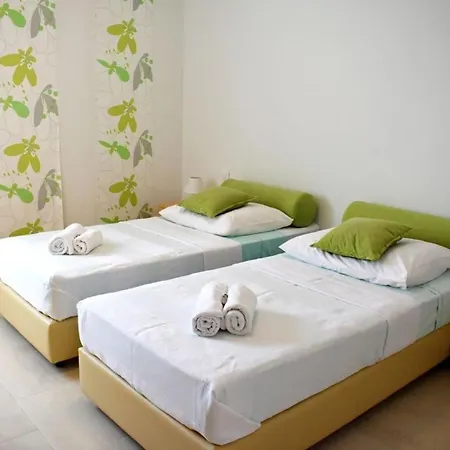 Klimatisierte In Tar Mit Grill, Garten Und Gemeinschaftlichem Pool Apartment Tar-Vabriga